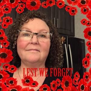 Meet your Posher, Suzanne